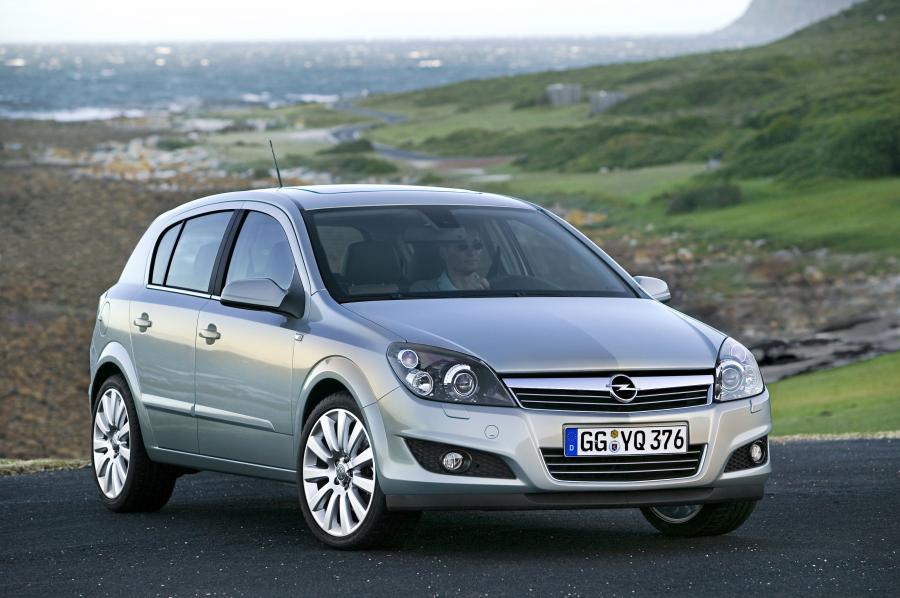  Opel Astra 2005 года  (фото 138 из 141)